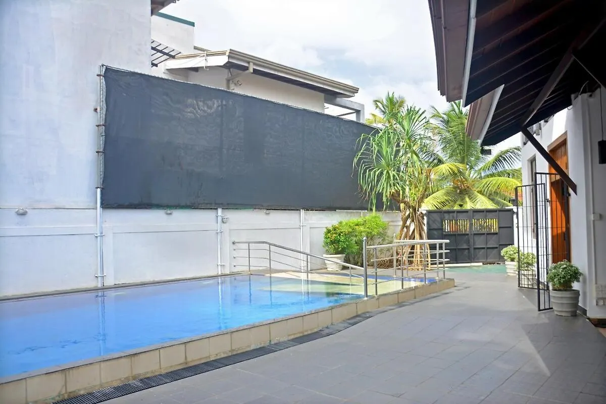 Belmont Villa - Free Airport Shuttle Service Negombo